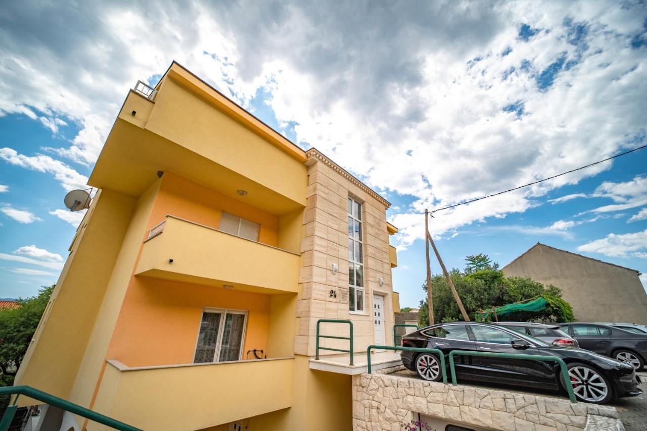 Apartments Vesna グラダツ エクステリア 写真