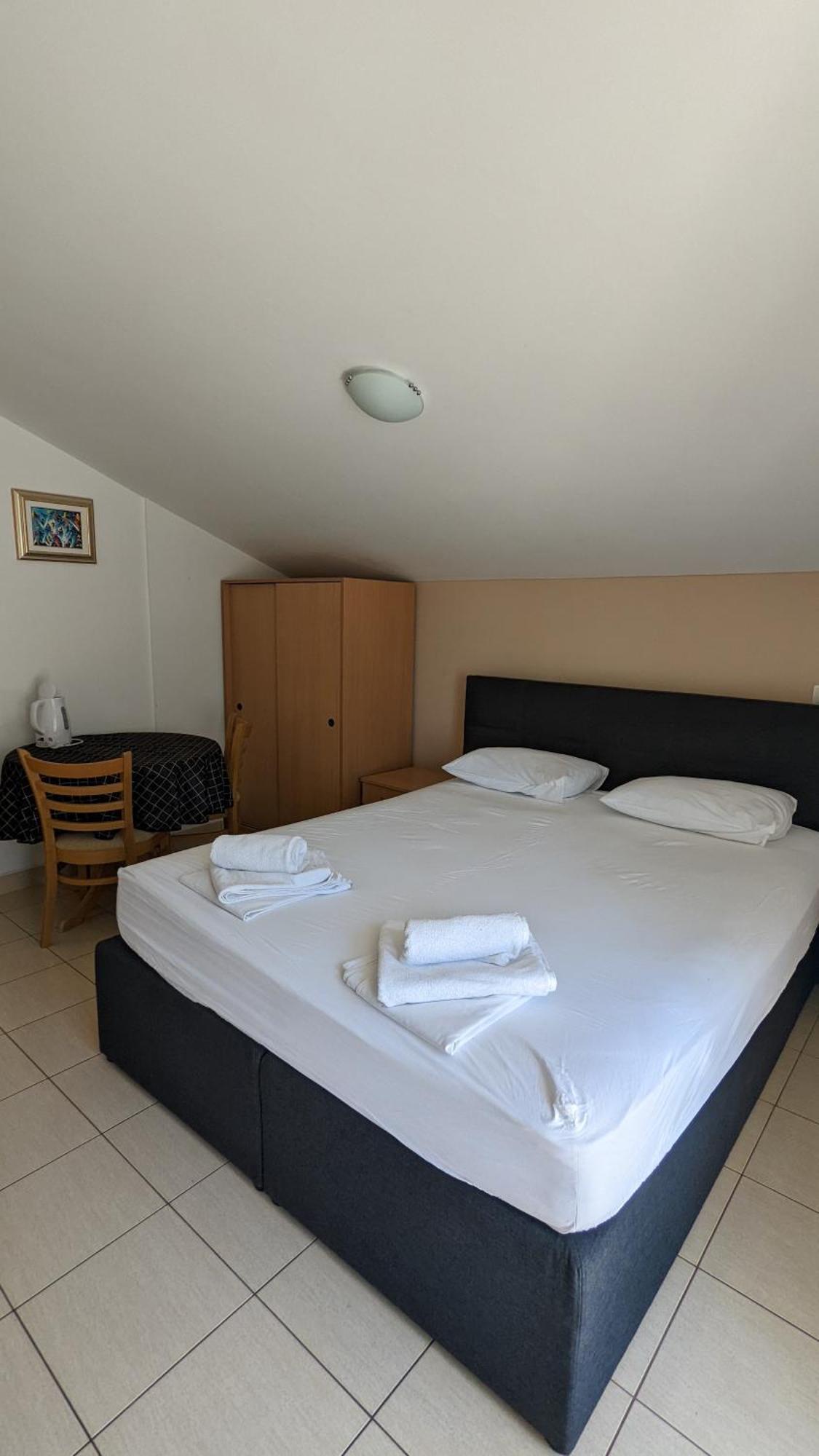 Apartments Vesna グラダツ 部屋 写真