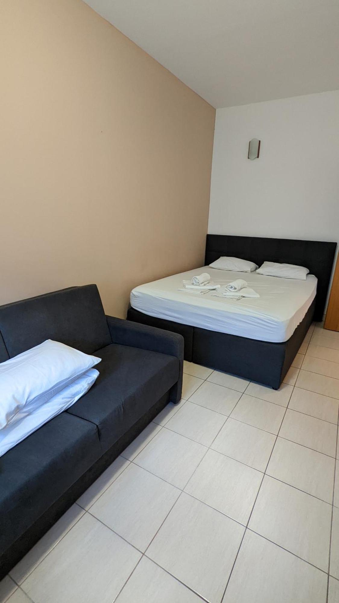 Apartments Vesna グラダツ 部屋 写真